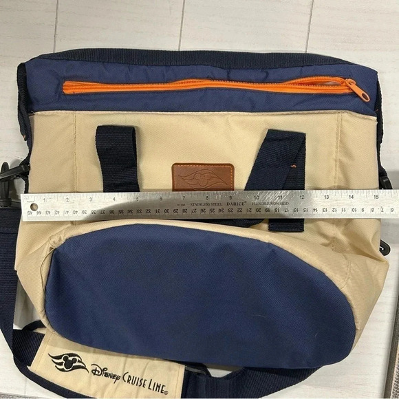 Disney Cruise Line Poly Peva Insulated Cooler Bag Navy and Cream EUC - Picture 9 of 10